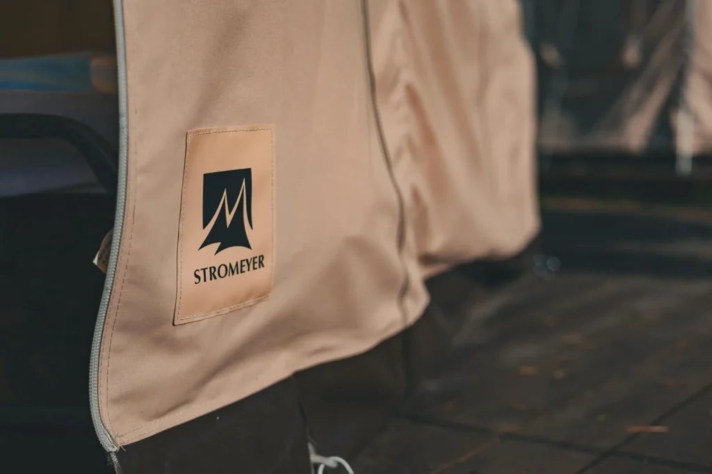 Svitap stromeyer stany a přístřešky v kempu stříbrňák 00020