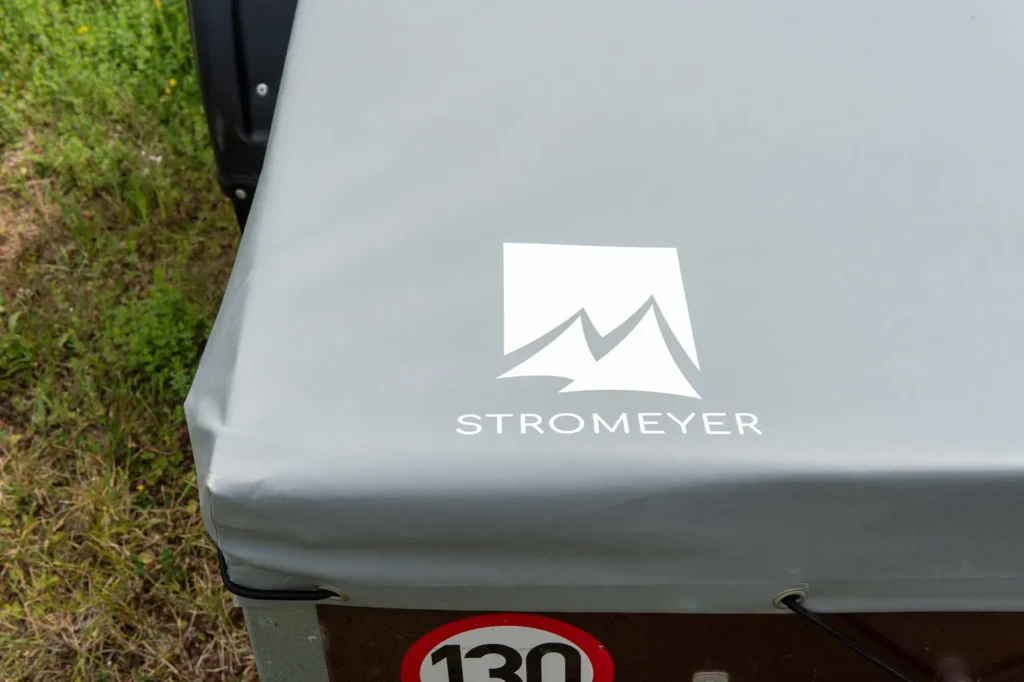 Krycí plachta na káru SVITAP, Stromeyer 01